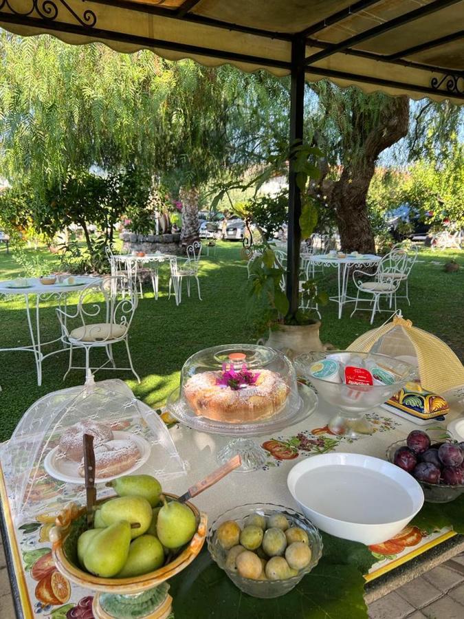 タオルミーナ La Capanna Di Giuseppe E Maria Bed & Breakfast エクステリア 写真