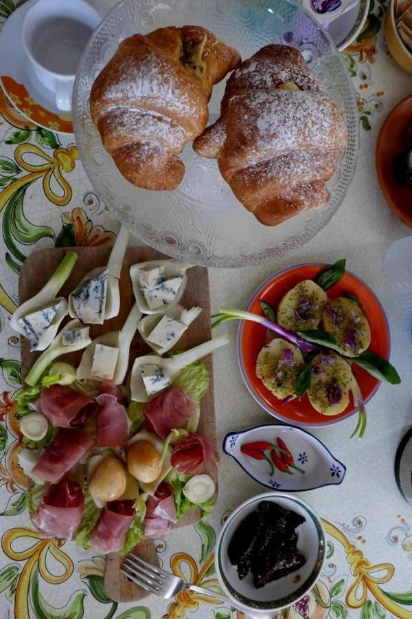 タオルミーナ La Capanna Di Giuseppe E Maria Bed & Breakfast エクステリア 写真