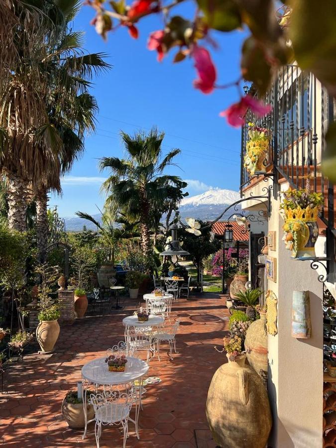 タオルミーナ La Capanna Di Giuseppe E Maria Bed & Breakfast エクステリア 写真