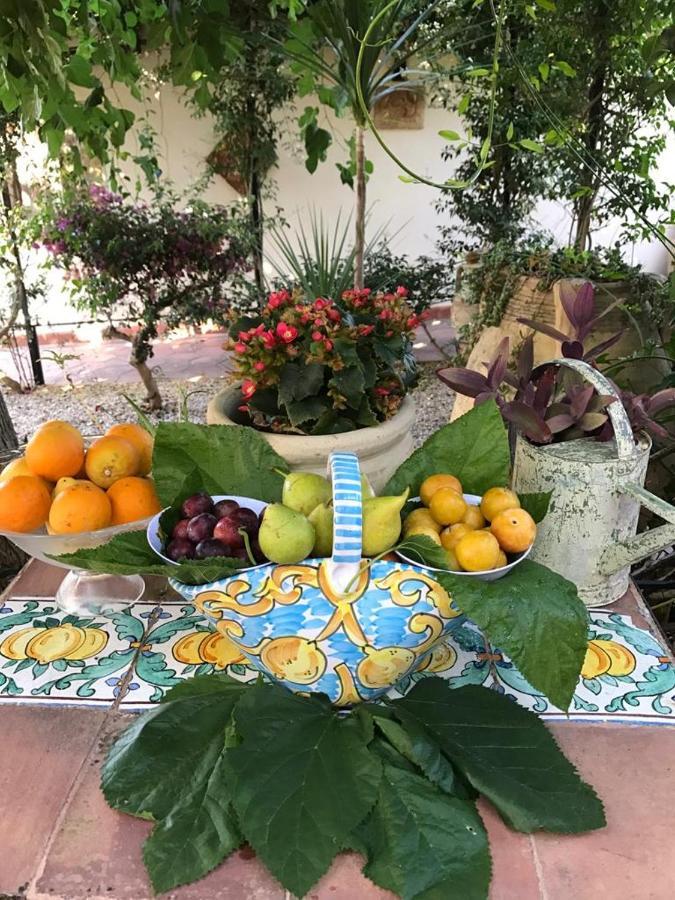 タオルミーナ La Capanna Di Giuseppe E Maria Bed & Breakfast エクステリア 写真