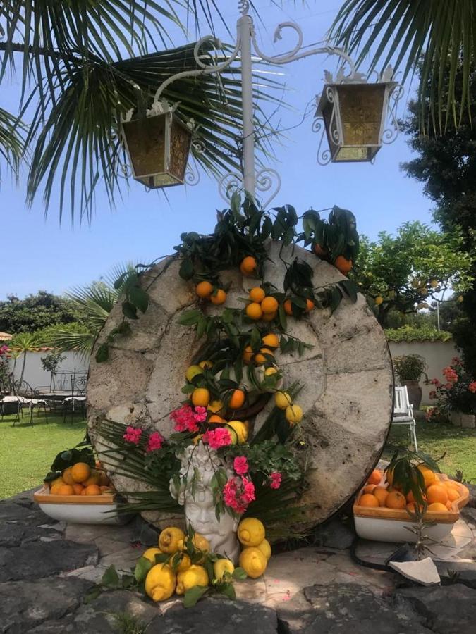 タオルミーナ La Capanna Di Giuseppe E Maria Bed & Breakfast エクステリア 写真