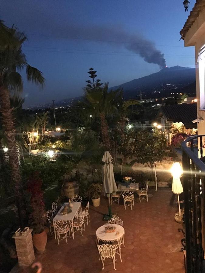 タオルミーナ La Capanna Di Giuseppe E Maria Bed & Breakfast エクステリア 写真